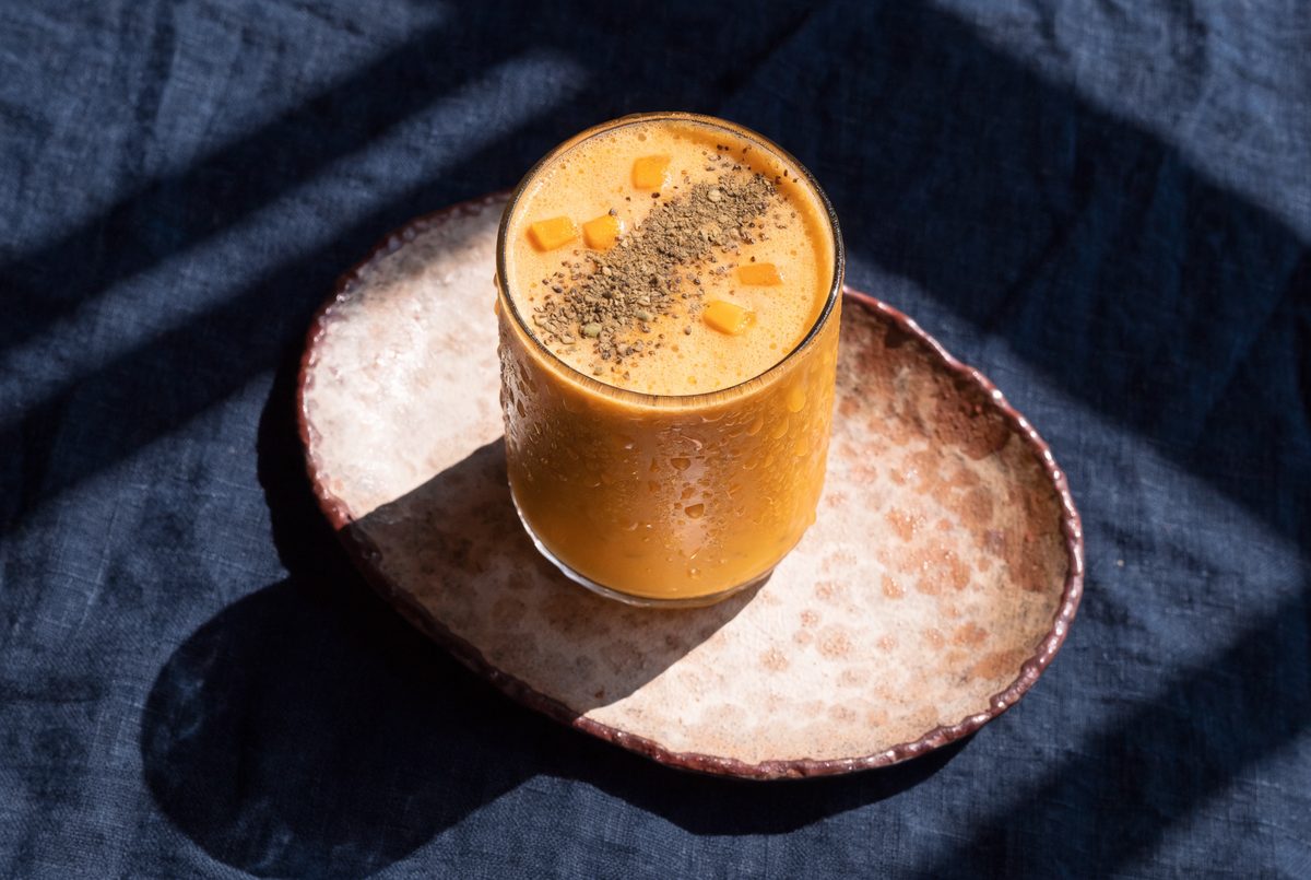 Mango–Turmeric Kefir Lassi