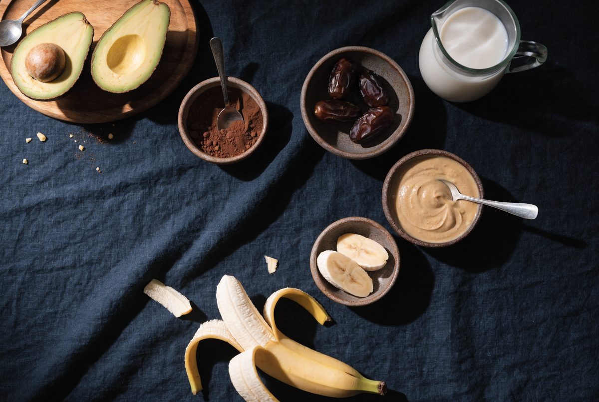 Cacao–Avocado Magnesium Smoothie ingredients