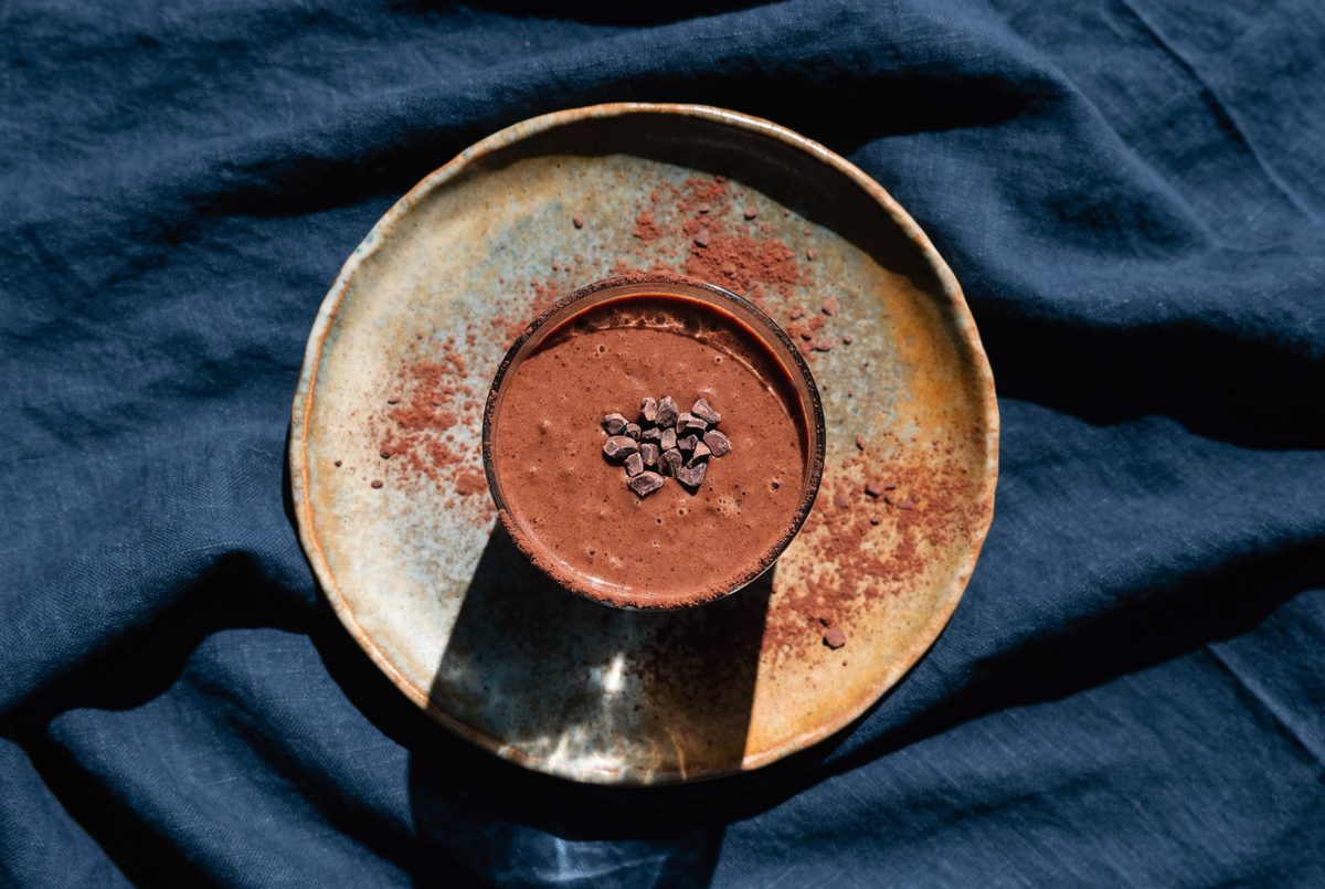 Cacao–Avocado Magnesium Smoothie