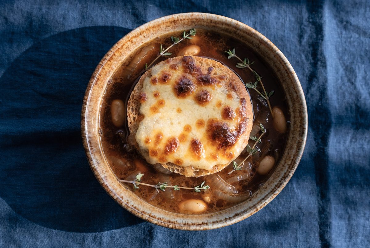 Quercetin French Onion & White Bean Soup