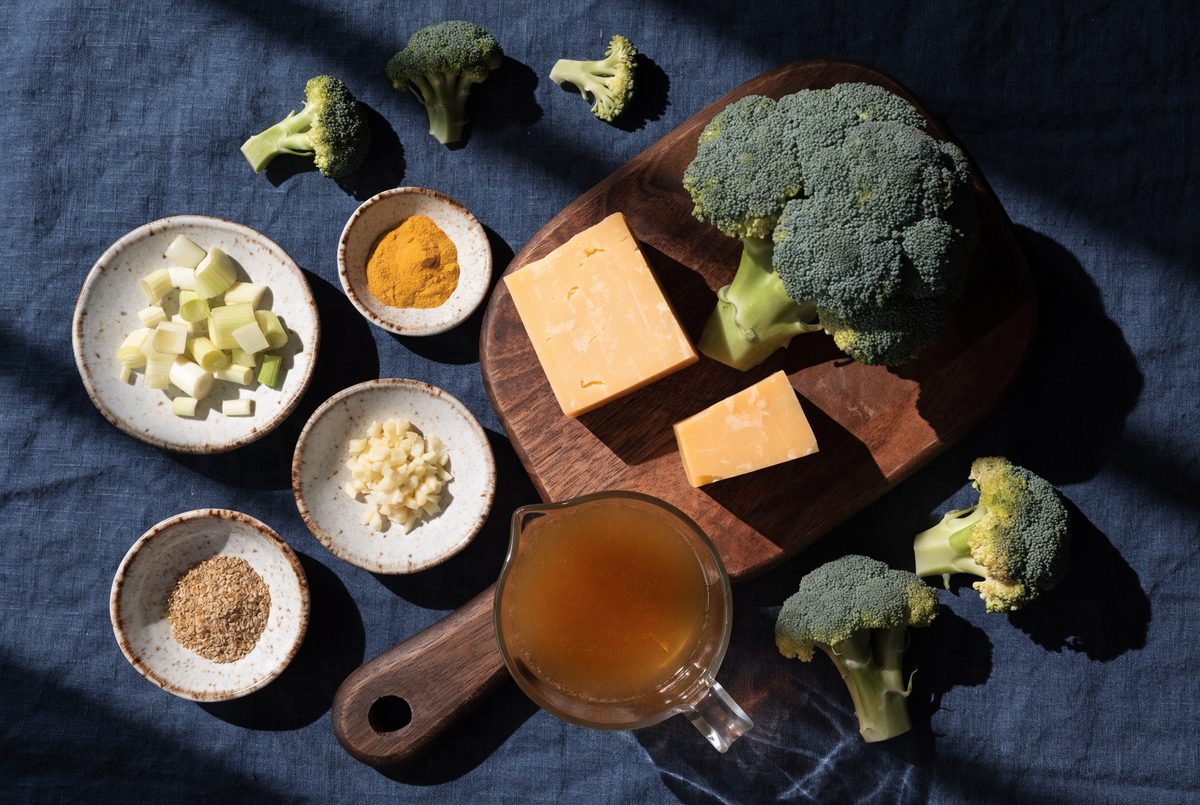 Aged Cheddar & Broccoli Soup ingredients